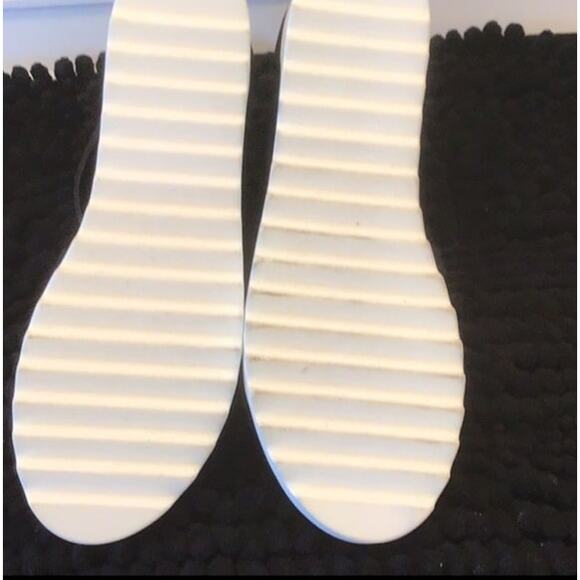 Very G Allie Platform Gladiator Sandals size 9.5 or 10, Black and White - Picture 5 of 9